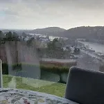 Stor Enebolig Med Oppvarmet Basseng Villa